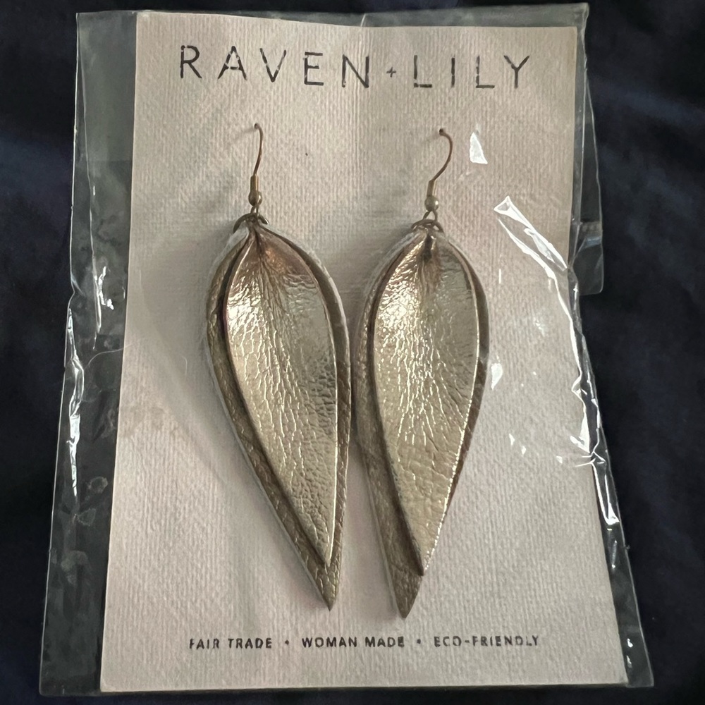 Raven + Lily Earrings - color not available anymore.